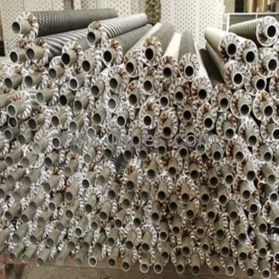 comprar Tubos redondos longitudinales con aletas y extremos roscados resistentes a la corrosión online manufacture