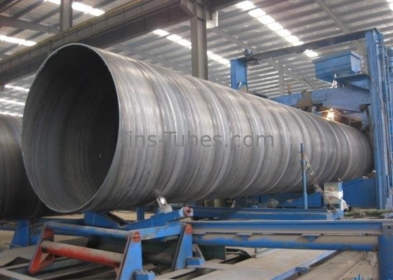 Tubos soldados con autógena espirales del diámetro grande SSAW del negro de la tubería de acero del carbono de DELLOK Q235B